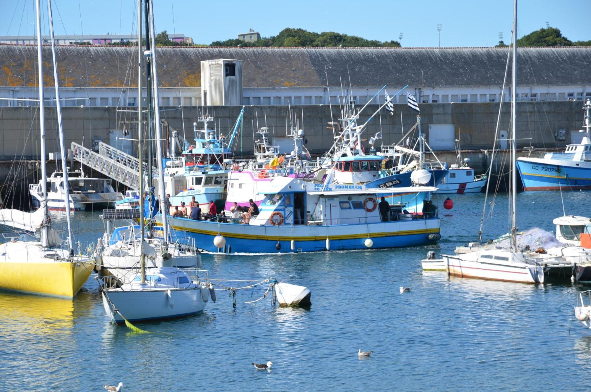 Votre Vue, La Mer, Les Bateaux !!! Wir Sprechen Flieben Deutsch, Touristentipps, We Speak English Concarneau Zewnętrze zdjęcie